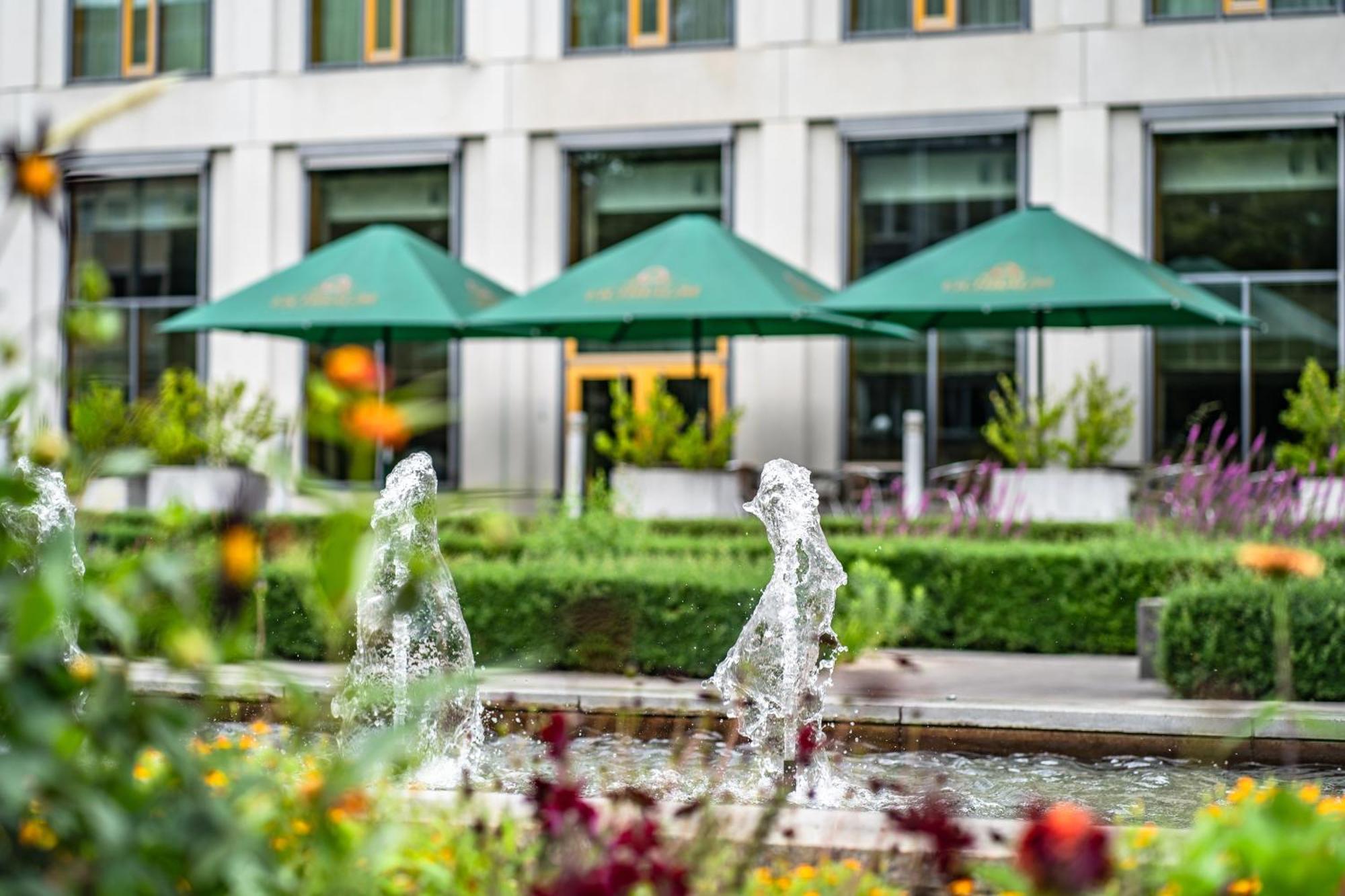 Novotel Karlsruhe City Exterior photo